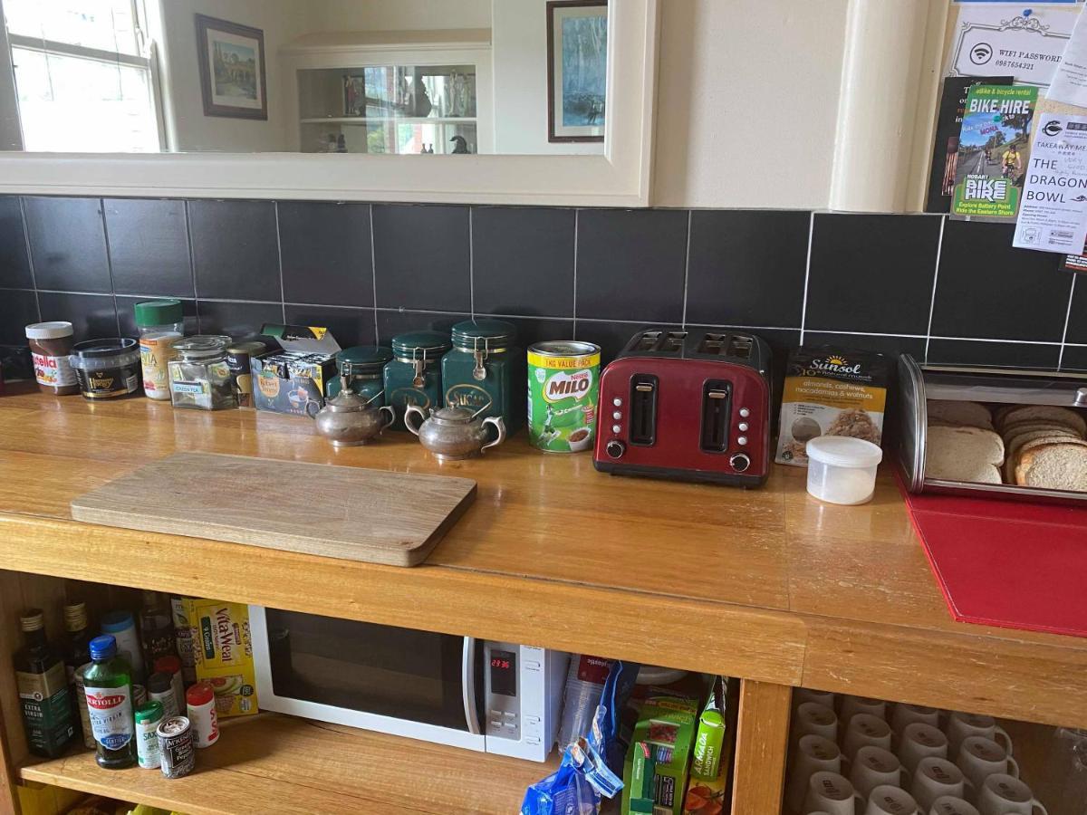 Edinburgh Gallery Bed & Breakfast Гобарт Екстер'єр фото